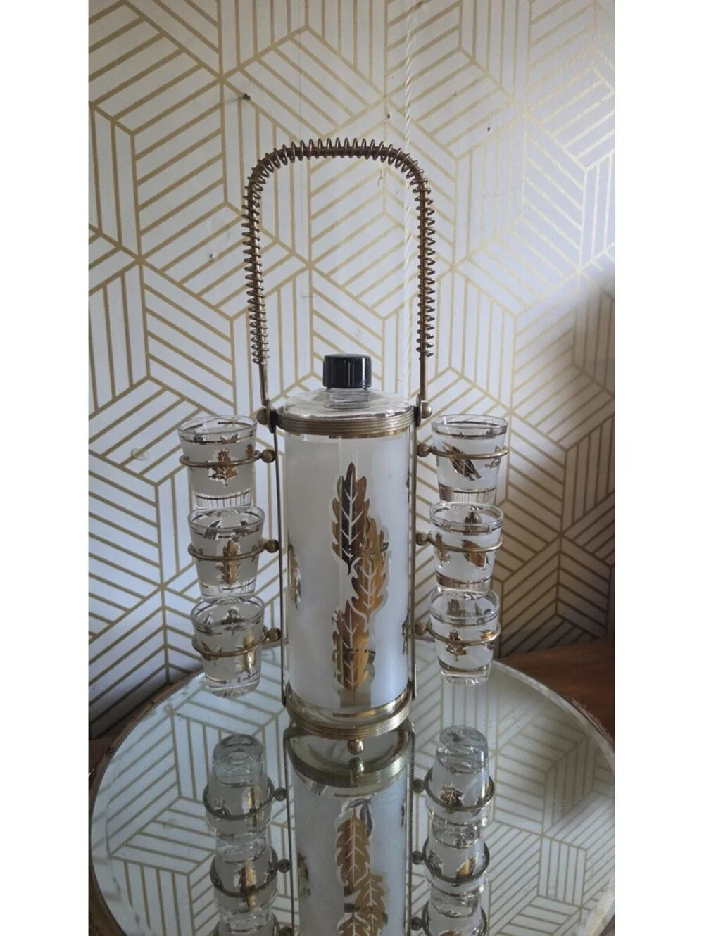 Vintage Libbey Starlyte Gold Leaf Foliage Barware Decanter/ Shot Glass Set Caddy